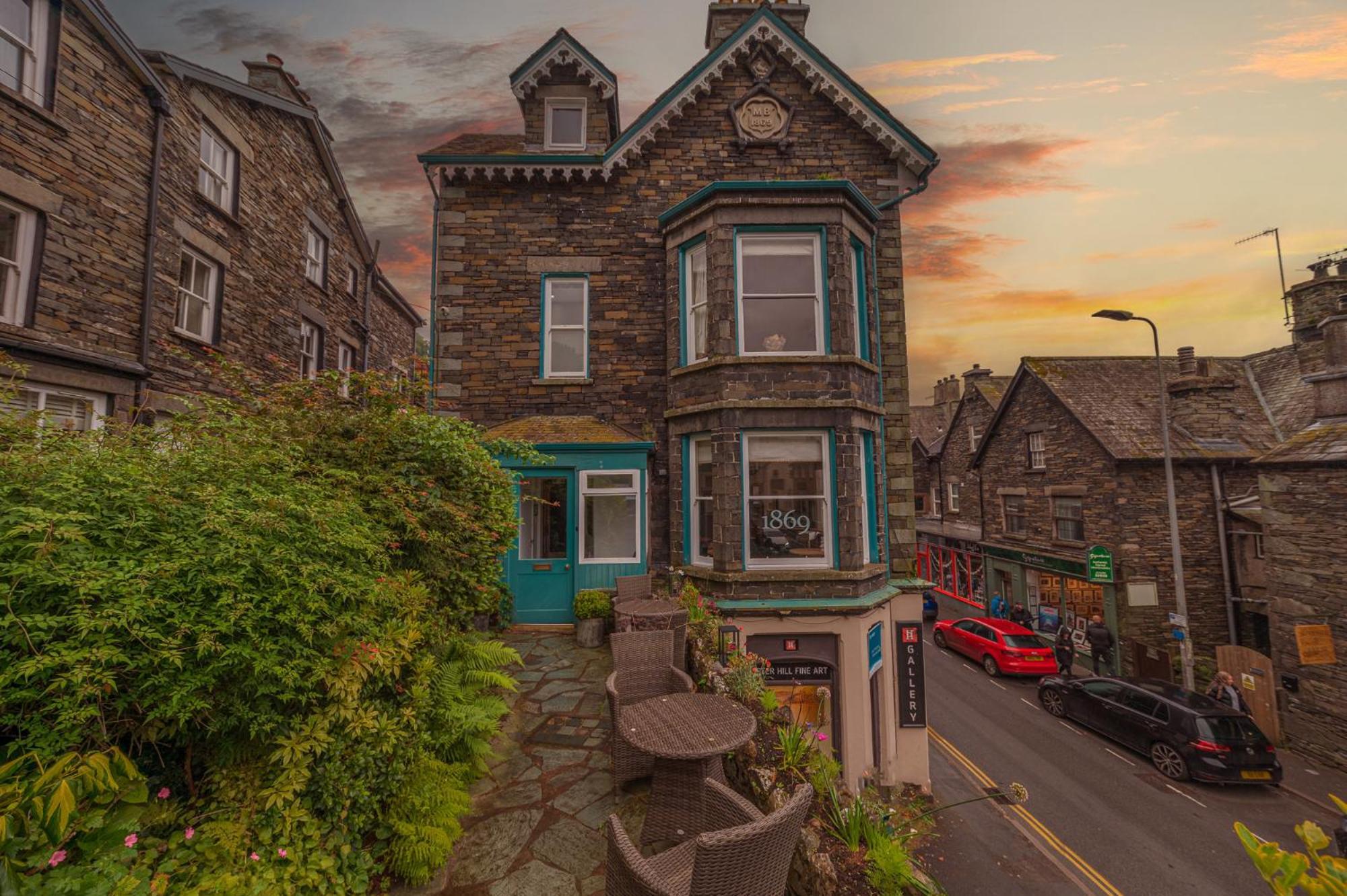 1869 Hotel Ambleside Exterior photo
